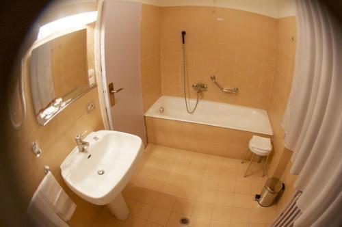 Hotel Milano Pistoia Extérieur photo
