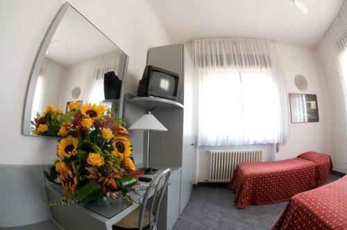 Hotel Milano Pistoia Extérieur photo