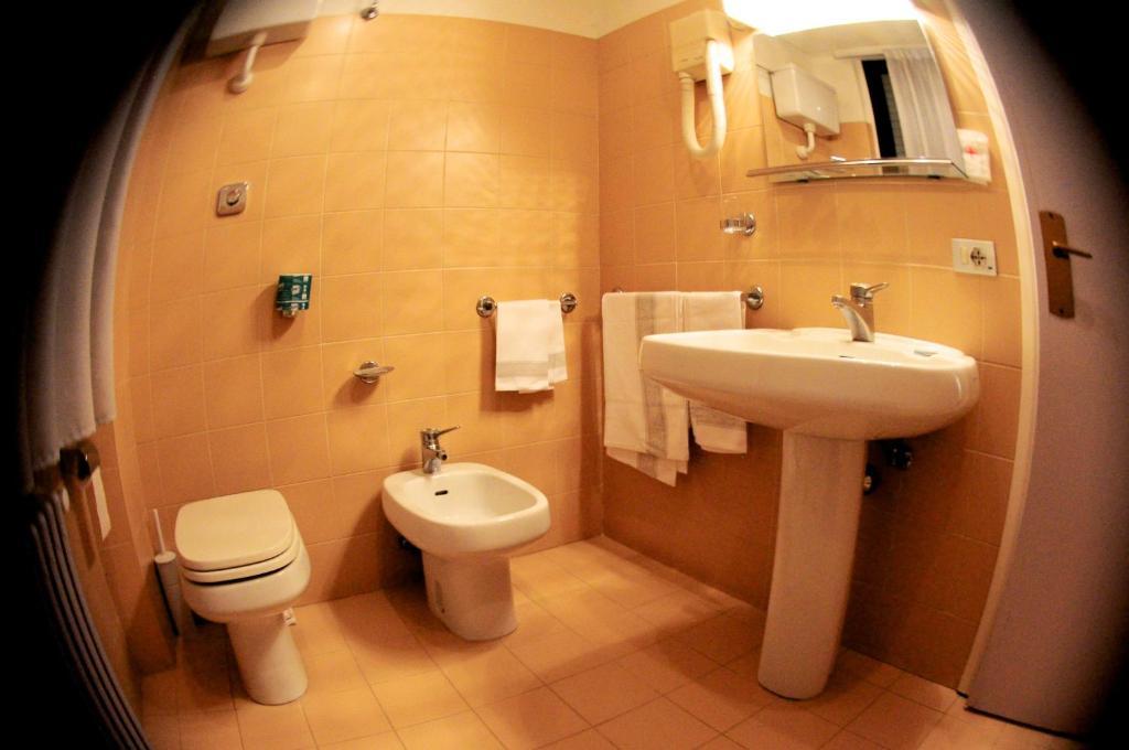 Hotel Milano Pistoia Extérieur photo