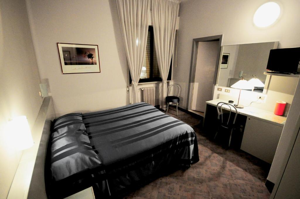 Hotel Milano Pistoia Extérieur photo